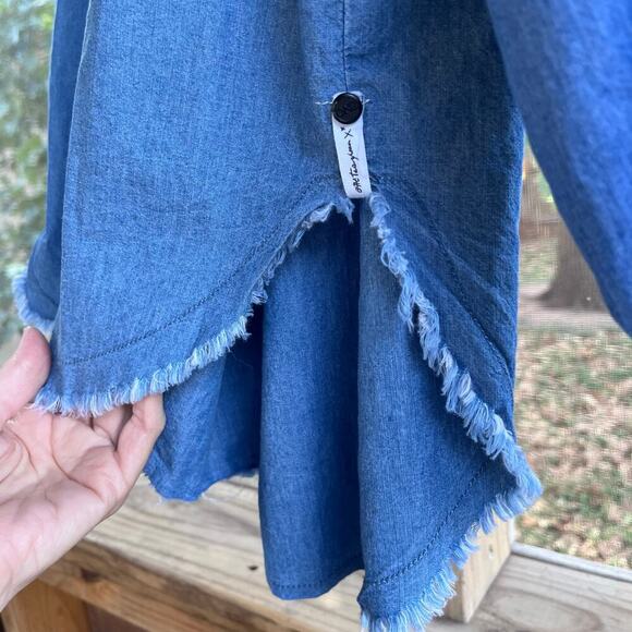 One X Oneteaspoon Women's Blue Denim Raw Hem Blouse Size S - Picture 4 of 7